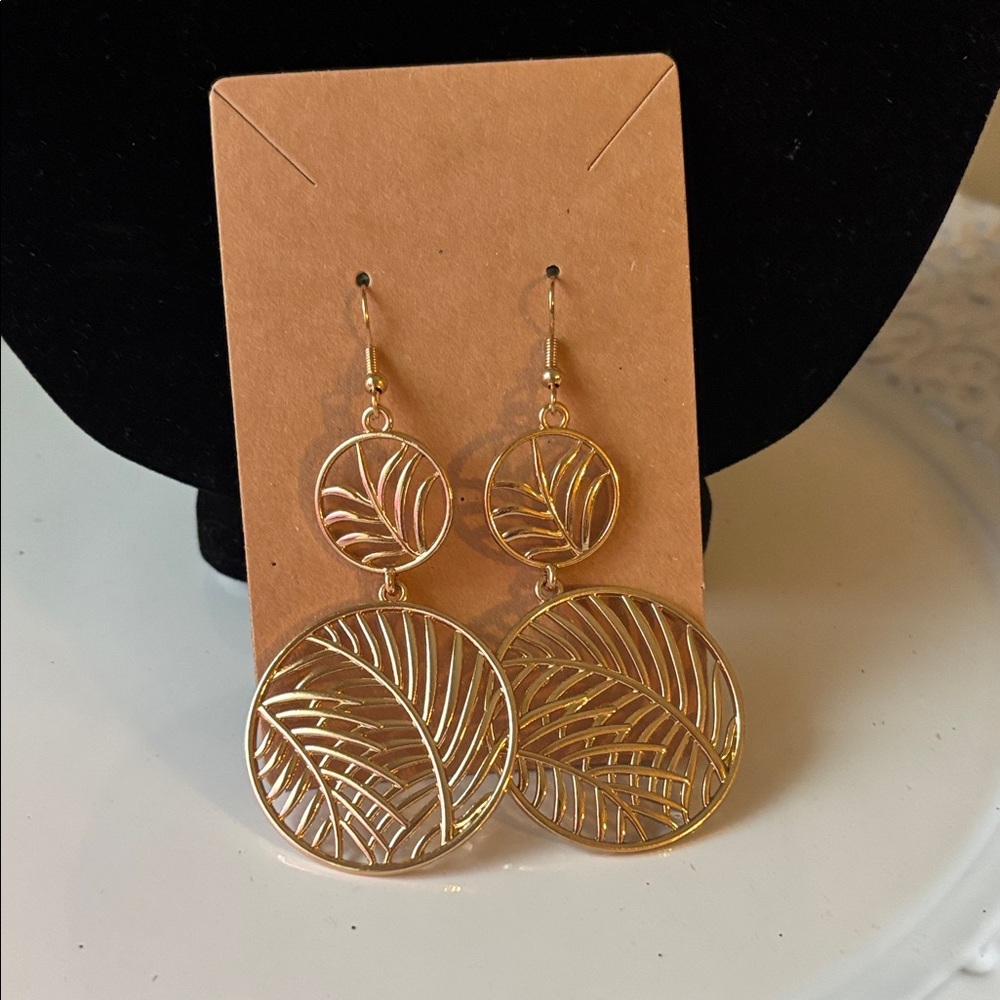 Elegant Gold Leaf Earrings